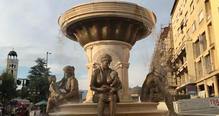 Mothers of Macedonia Fountain