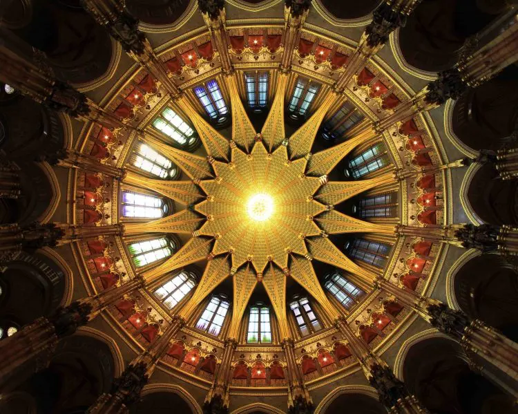 Parliament Building's Vaulted Dome Ceiling
