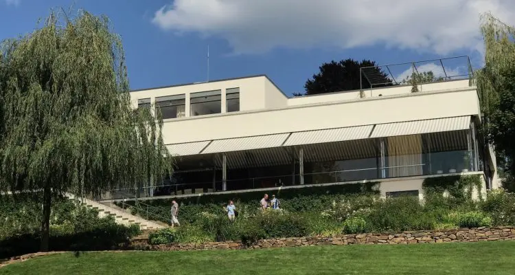 Villa Tugendhat Exterior