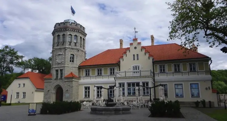 Maarjamae Manor House