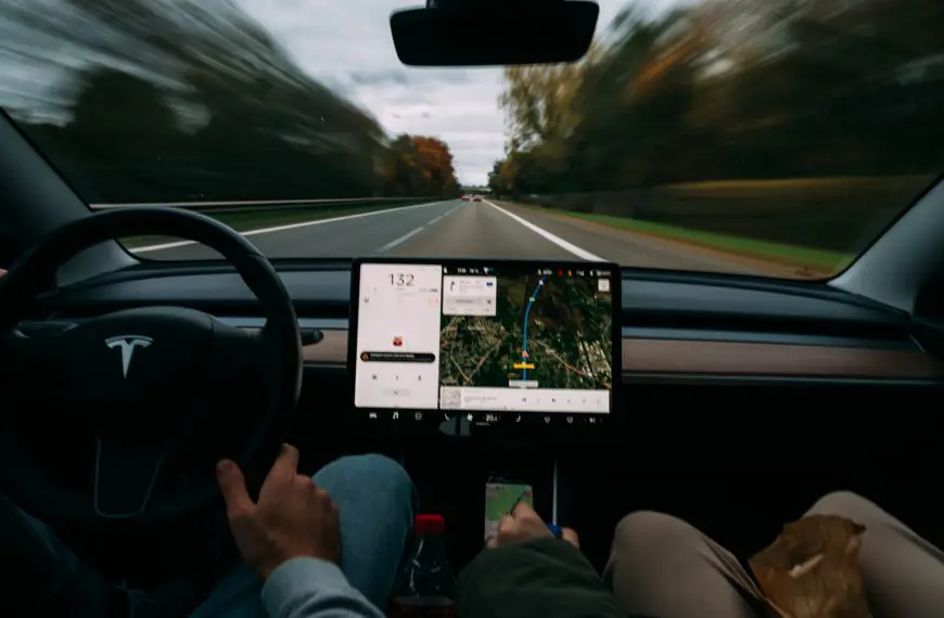 Navigation & GPS