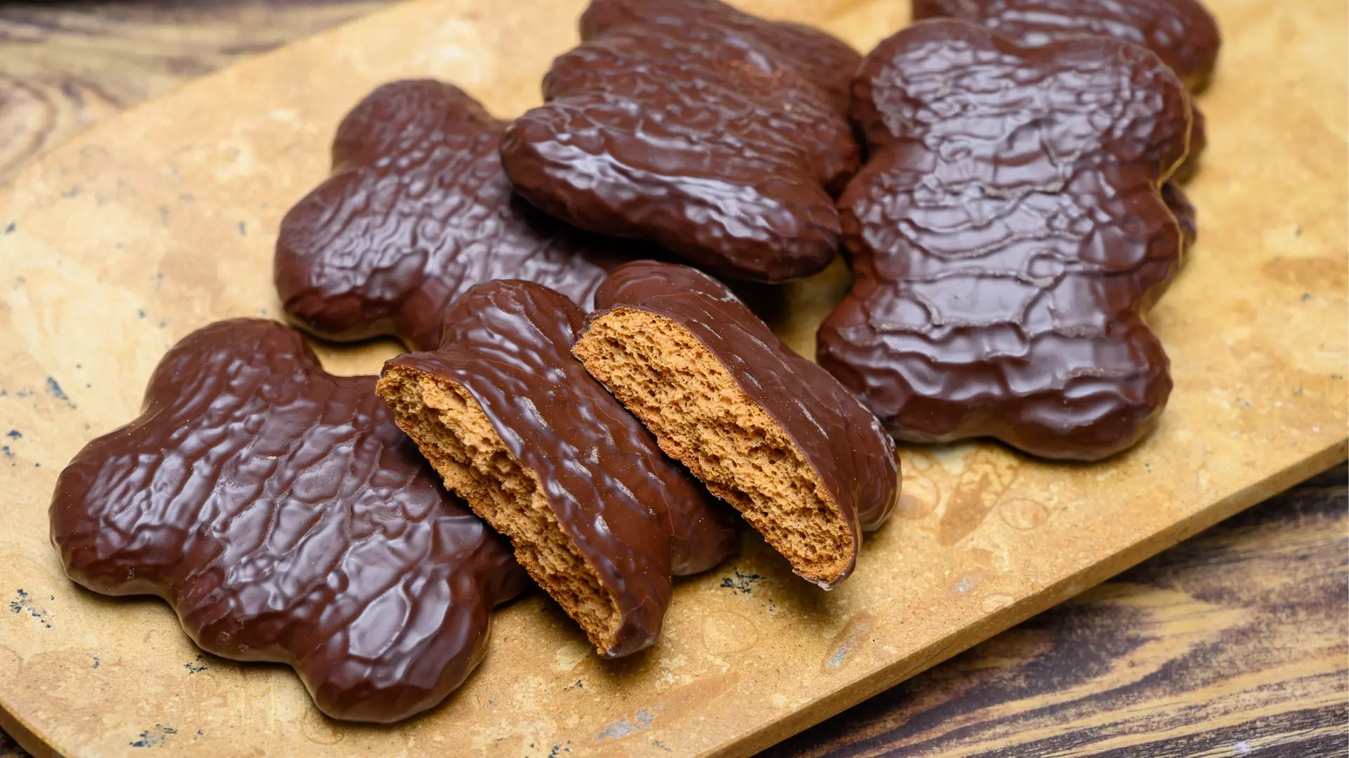 Chocolate-glazed gingerbread cookies.