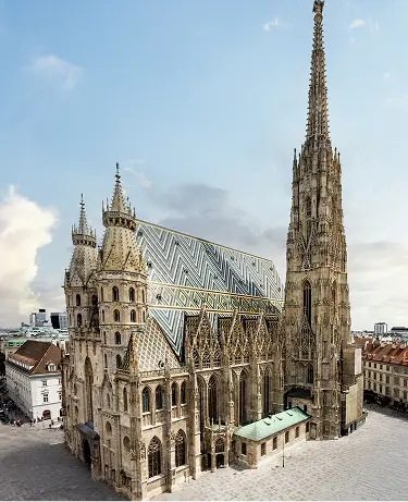 St. Stephen’s Cathedral in Vienna. Most famous landmark in Austria´s capital city.