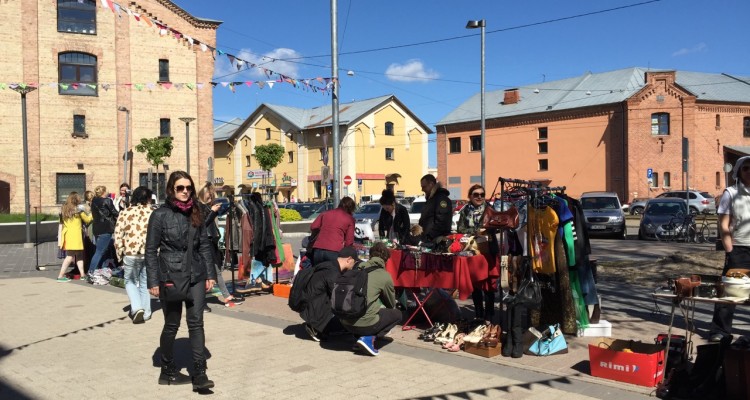 Flea market in the Creative Quarter