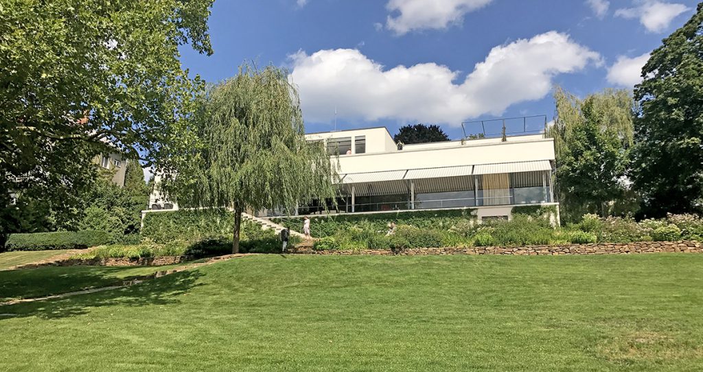 Villa Tugendhat Garden and Exterior