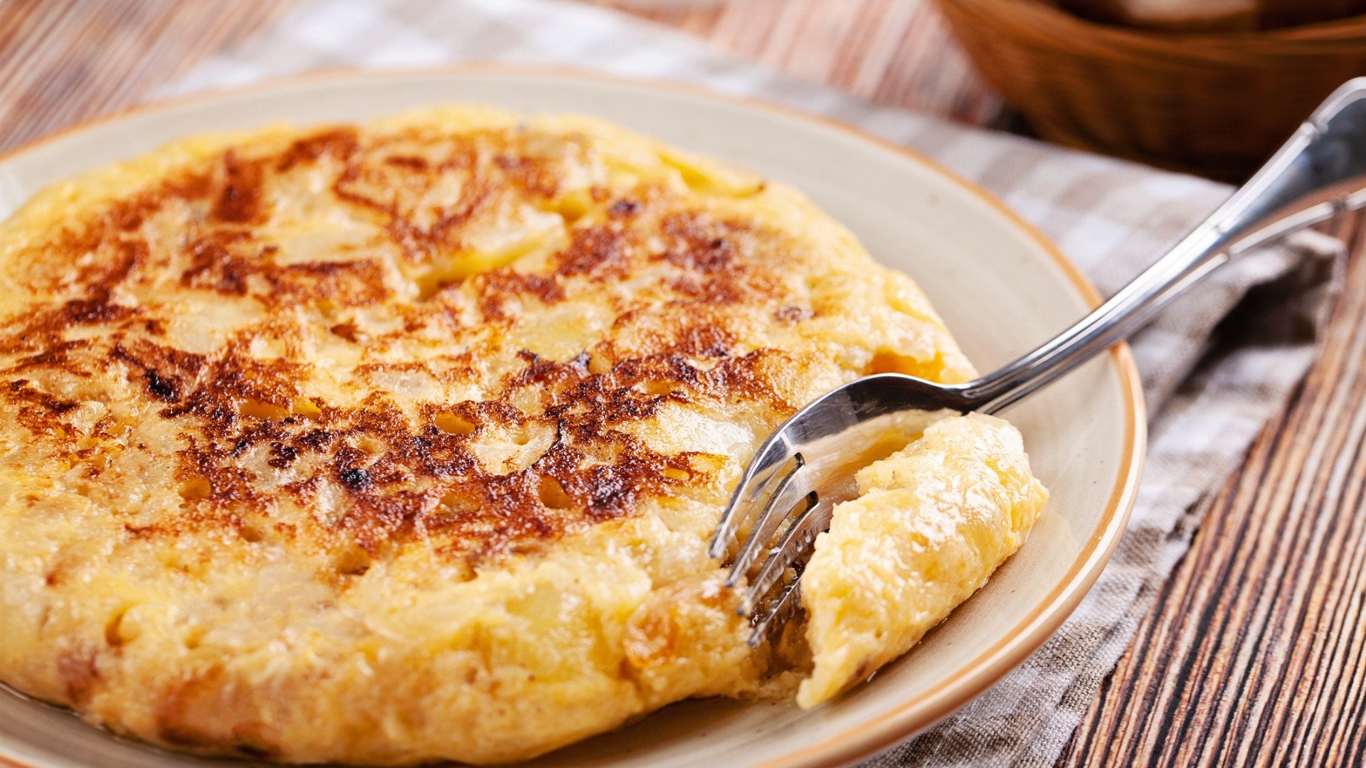 This is a close-up of a Tortilla Espanola, definitely a star on any list of the best Spanish food. 
