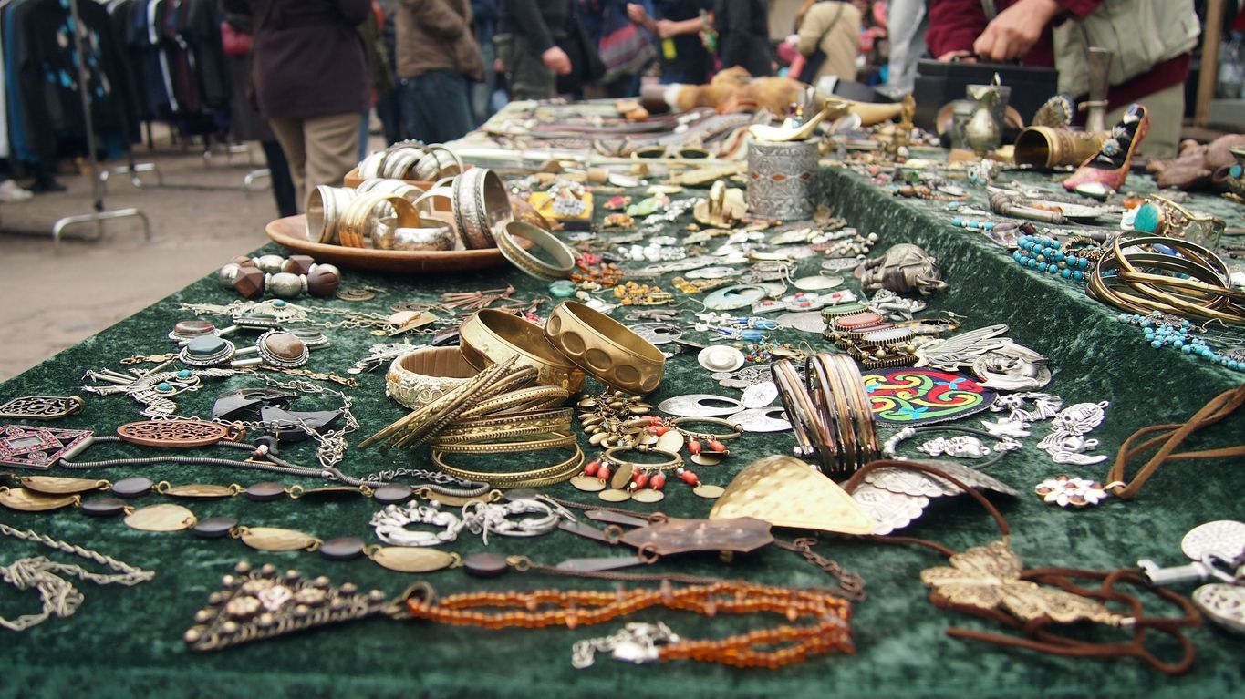 A market stall filled with antique jewels. 