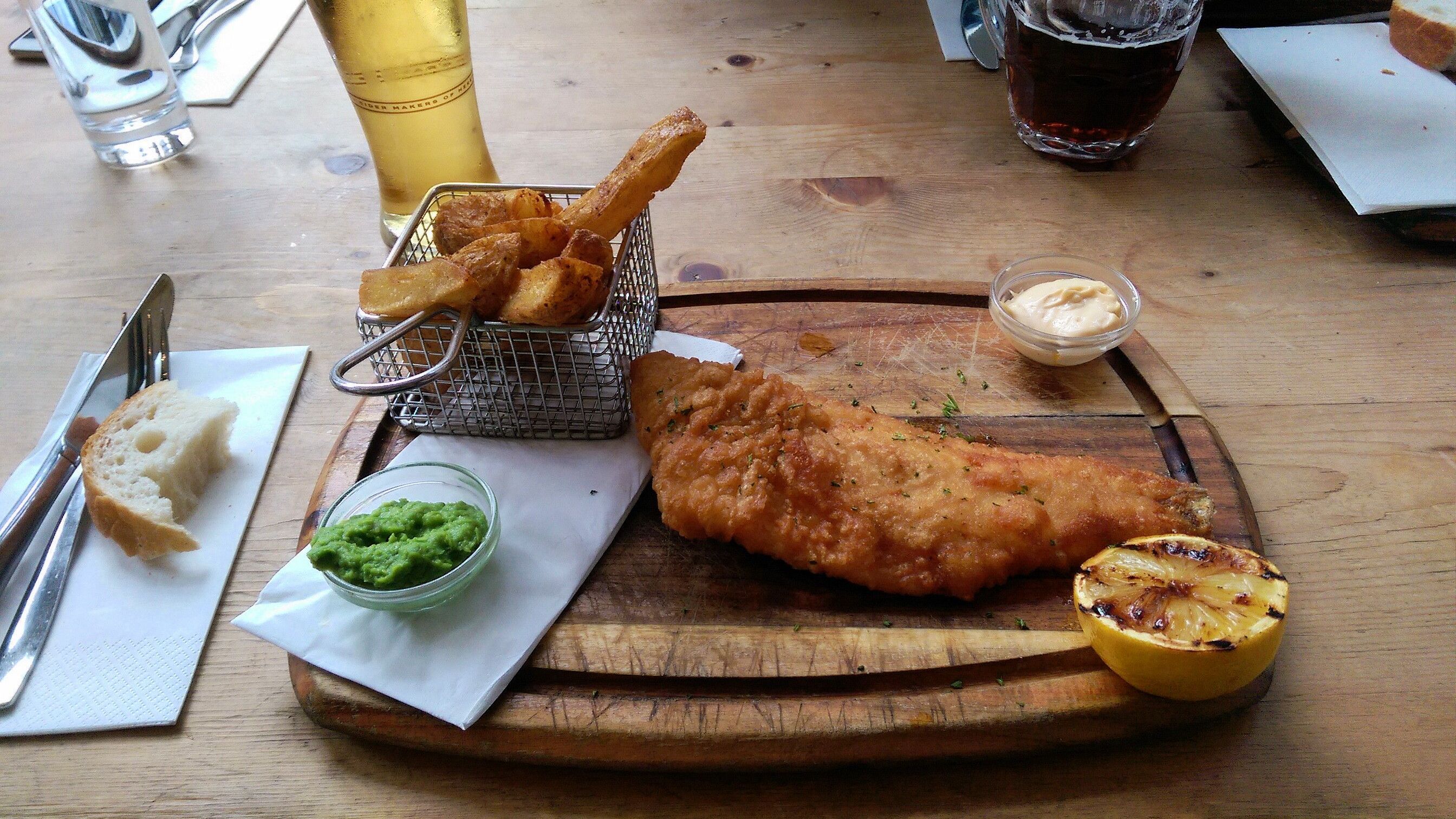 Classic fish 'n chips from a traditional pub in London.