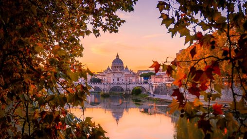 How To Master Last-Minute Europe Travel & a $1,000 Reward